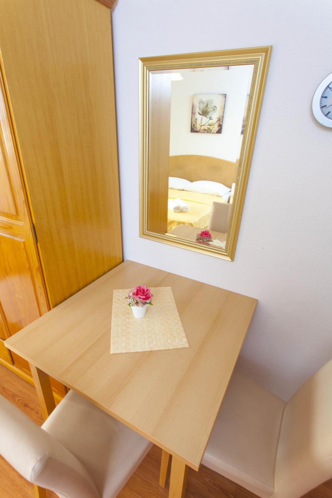 House Bilic Apartment Baska Voda Room photo